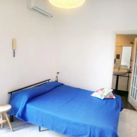Centro Storico - Montesanto Station Homestay Naples